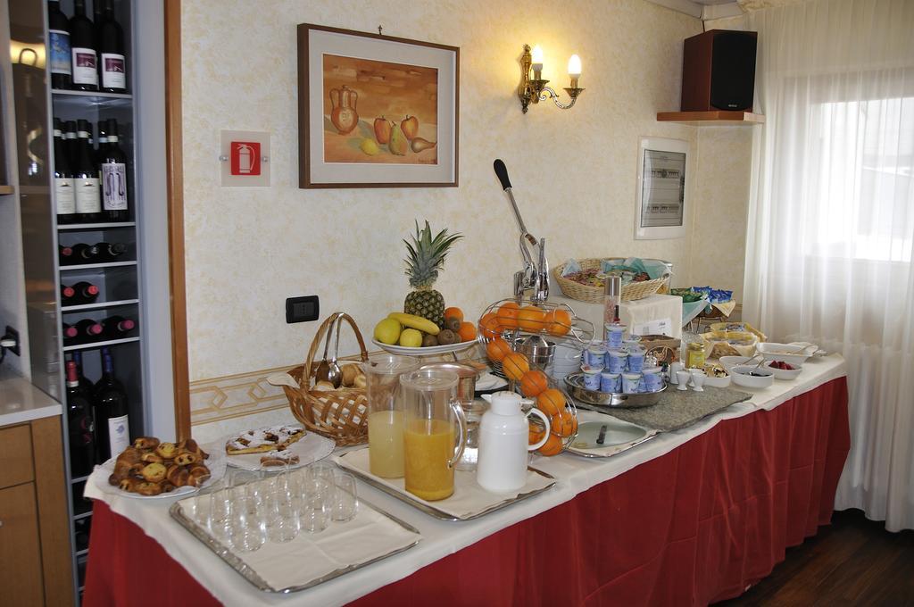 Hotel Sud Ovest Colle Colle Sestriere Екстериор снимка