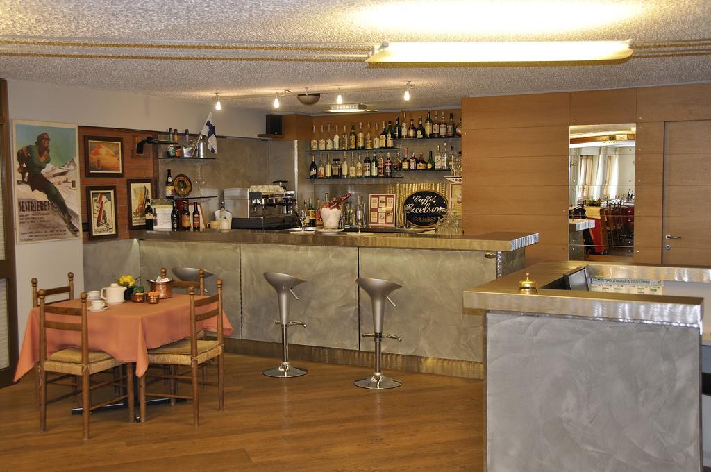 Hotel Sud Ovest Colle Colle Sestriere Екстериор снимка